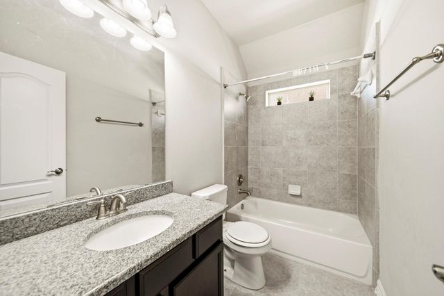 6211 Calico Pointe Court, Sugar Land, TX 77479