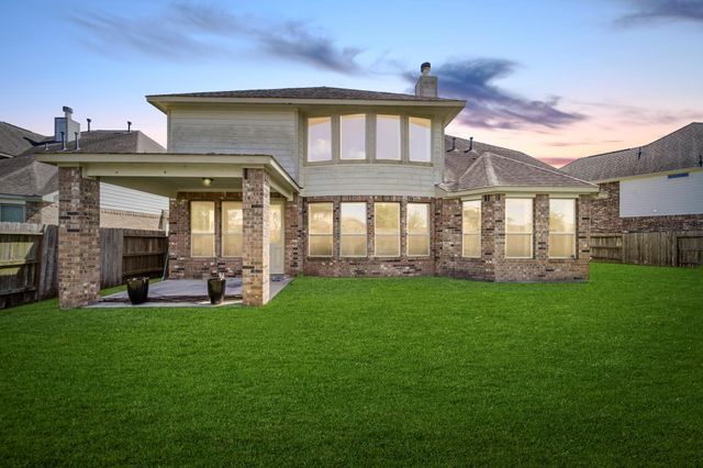 6211 Calico Pointe Court, Sugar Land, TX 77479