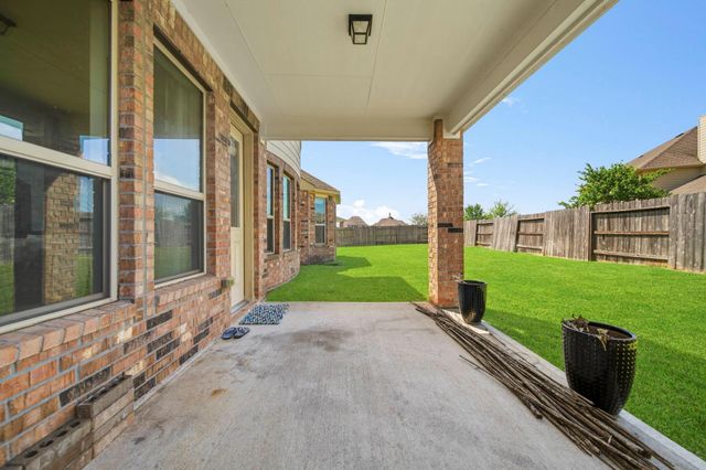 6211 Calico Pointe Court, Sugar Land, TX 77479