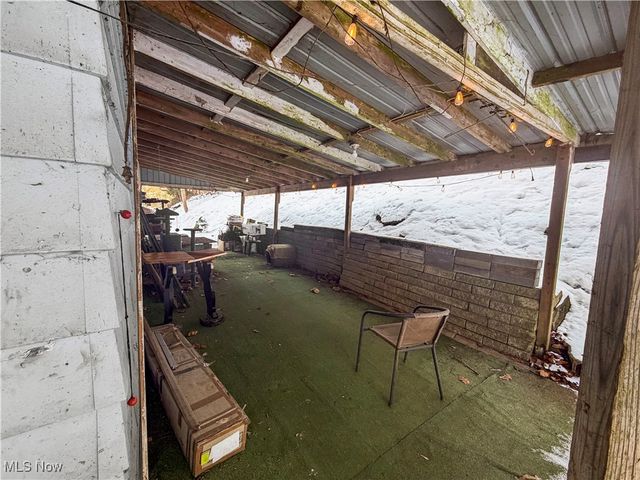 2527 McCords Hill Road, Wellsburg, WV 26070