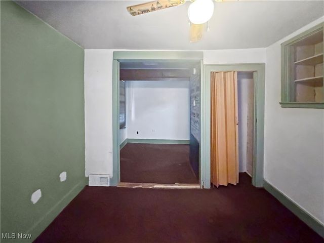 2527 McCords Hill Road, Wellsburg, WV 26070