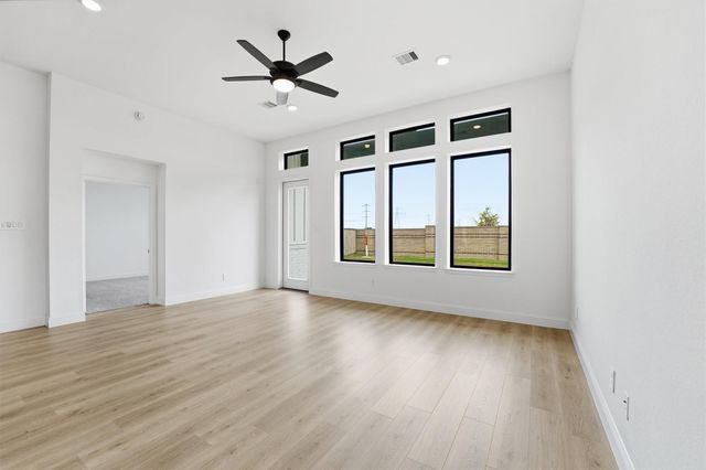 21702 Swift Flier Lane, Cypress, TX 77433