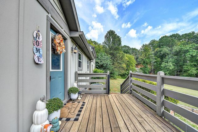 575 Three Brooks LN, Rocky Mount, VA 24151