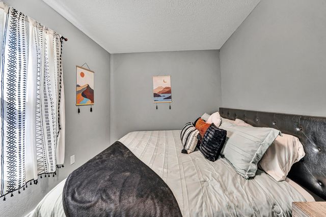 575 Three Brooks LN, Rocky Mount, VA 24151