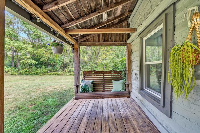 575 Three Brooks LN, Rocky Mount, VA 24151