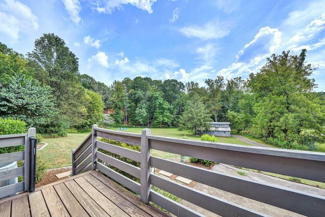 575 Three Brooks LN, Rocky Mount, VA 24151