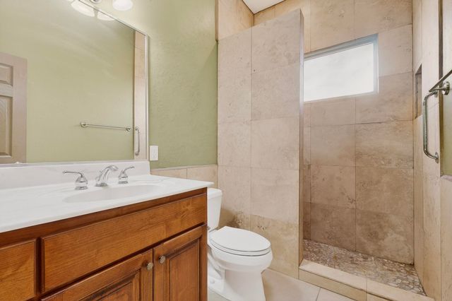 1881 17th Avenue SE, Rio Rancho, NM 87124