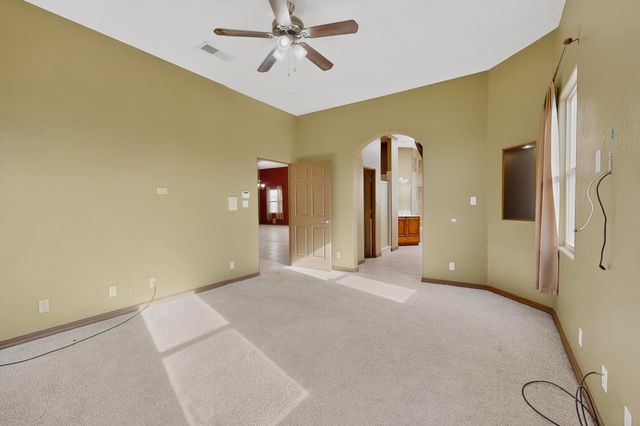 1881 17th Avenue SE, Rio Rancho, NM 87124