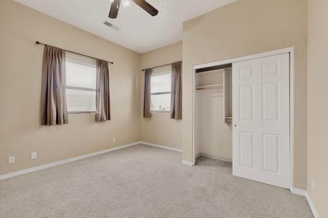 1881 17th Avenue SE, Rio Rancho, NM 87124