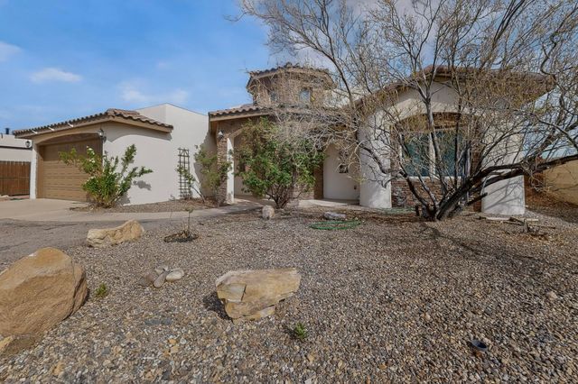 1881 17th Avenue SE, Rio Rancho, NM 87124