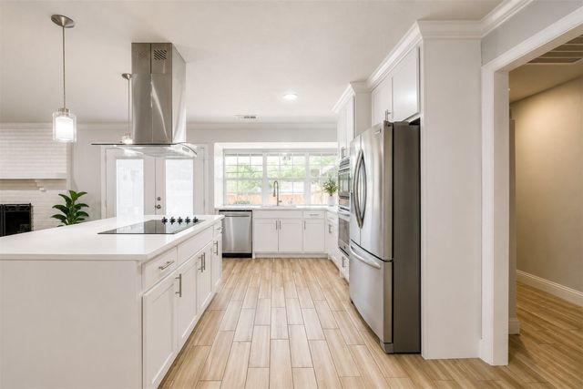 13147 Rosser Road, Farmers Branch, TX 75244