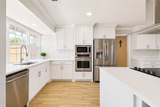 13147 Rosser Road, Farmers Branch, TX 75244