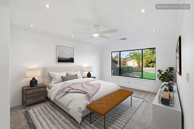 2377 Tammy Lane, Selma, CA 93662