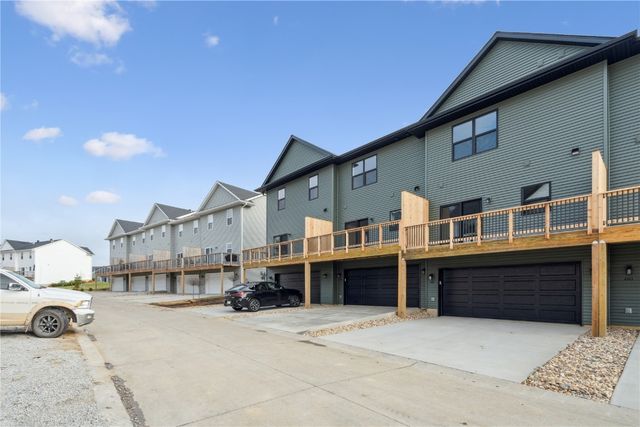 4709 Preston Lane, Iowa City, IA 52246