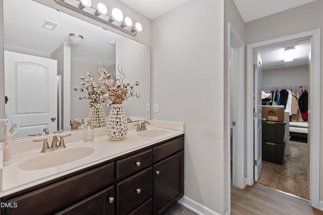 4112 Mcgrath Way, Raleigh, NC 27616