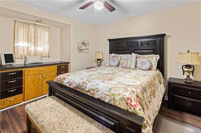 284 W Park Manor Drive, Lake Charles, LA 70611