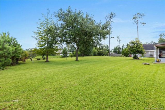 284 W Park Manor Drive, Lake Charles, LA 70611