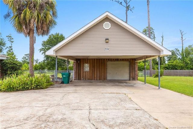 284 W Park Manor Drive, Lake Charles, LA 70611