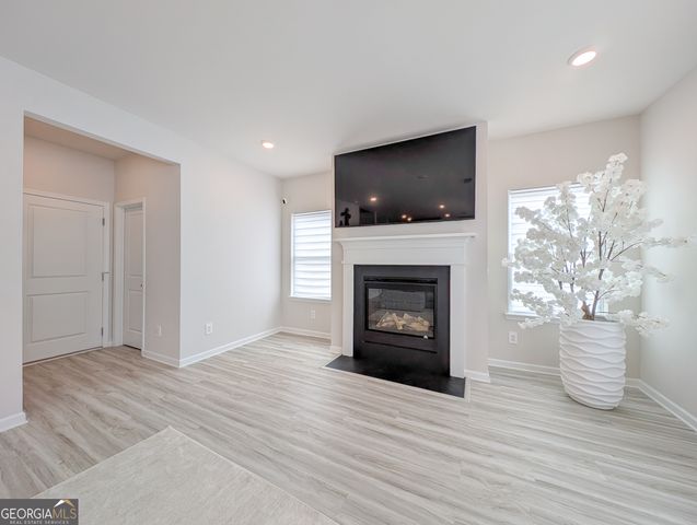 3774 Commodore Court, Buford, GA 30519