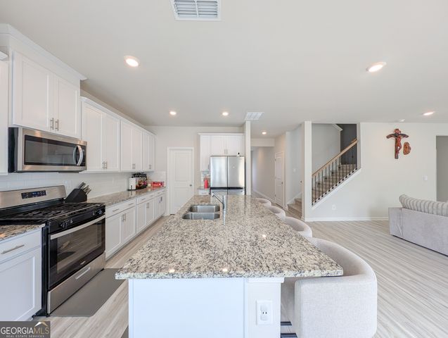 3774 Commodore Court, Buford, GA 30519