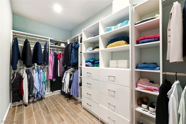 8047 Princeton DR, Naples, FL 34104