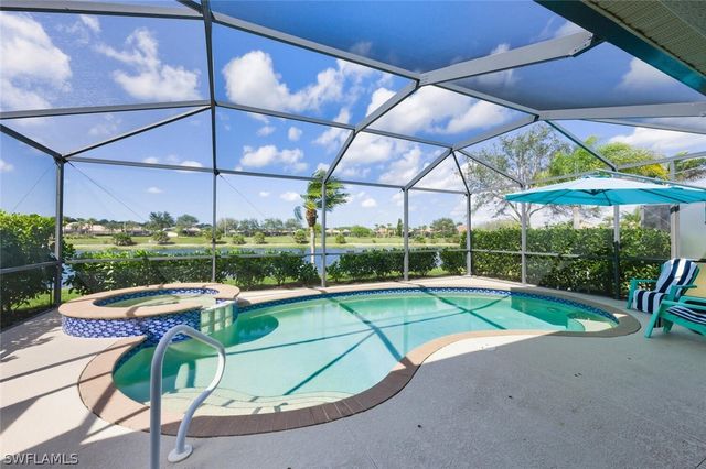 8047 Princeton DR, Naples, FL 34104
