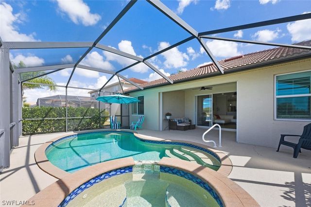 8047 Princeton DR, Naples, FL 34104