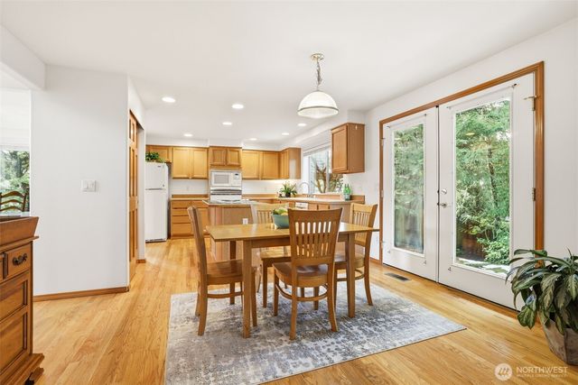 32413 7th Avenue SW, Federal Way, WA 98023