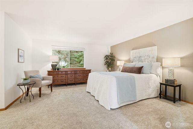 32413 7th Avenue SW, Federal Way, WA 98023