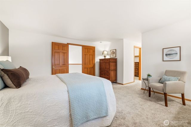 32413 7th Avenue SW, Federal Way, WA 98023