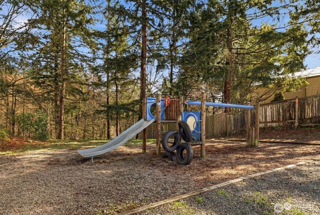 32413 7th Avenue SW, Federal Way, WA 98023