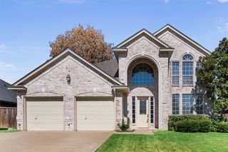 18 Zachary Court, Mansfield, TX 76063