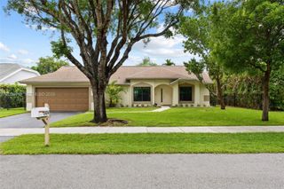5124 NW 51st Terrace, Coconut Creek, FL 33073
