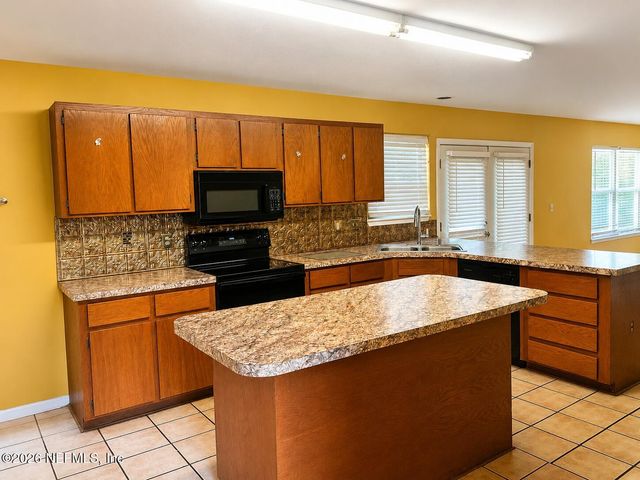 11714 HARTS Road, Jacksonville, FL 32218