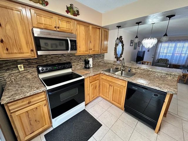 4916 SUNNYBROOK DRIVE 14, New Port Richey, FL 34653