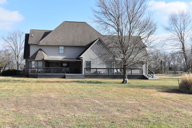 8255 Old Lovelaceville Road, Paducah, KY 42001