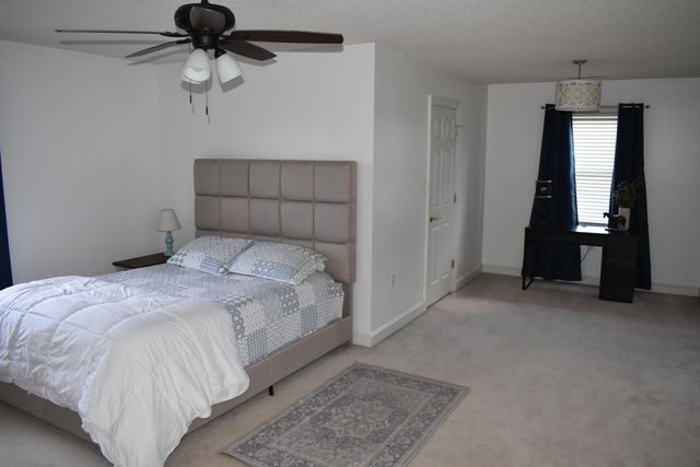 8255 Old Lovelaceville Road, Paducah, KY 42001
