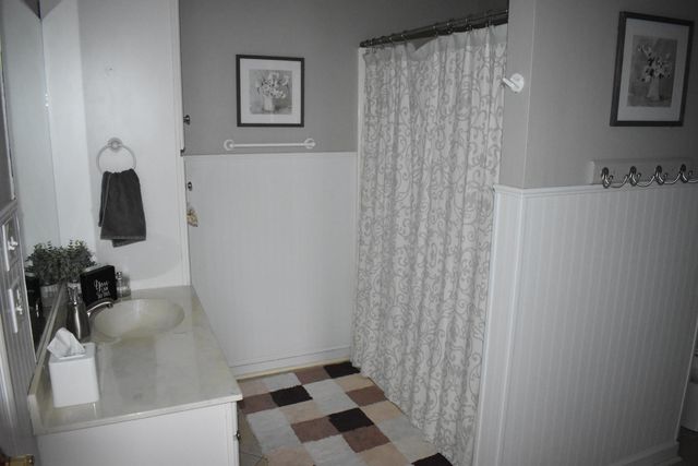 8255 Old Lovelaceville Road, Paducah, KY 42001