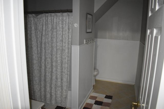 8255 Old Lovelaceville Road, Paducah, KY 42001