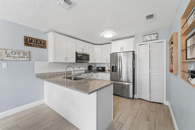 1248 W EMBASSY DRIVE, Deltona, FL 32725