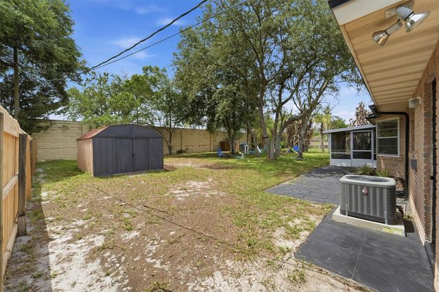 1248 W EMBASSY DRIVE, Deltona, FL 32725