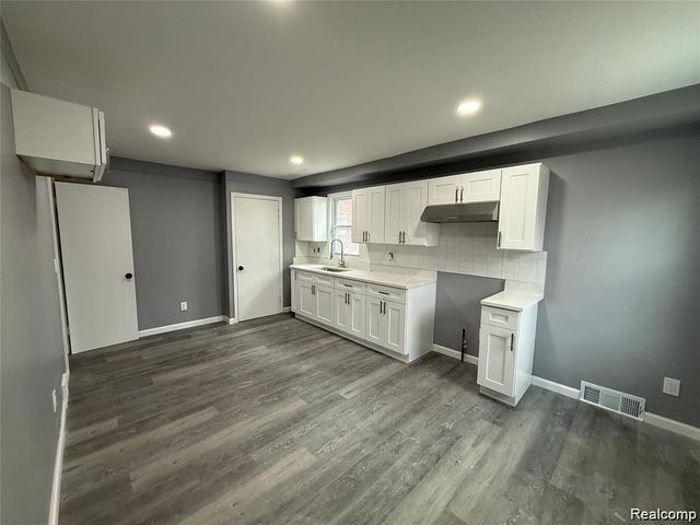 17694 Teppert Street, Detroit, MI 48234