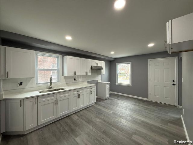 17694 Teppert Street, Detroit, MI 48234