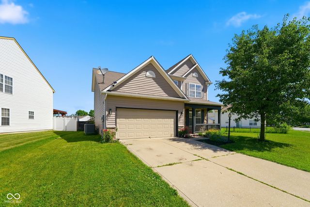 9704 Gull Lake Drive, Indianapolis, IN 46239