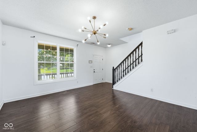 9704 Gull Lake Drive, Indianapolis, IN 46239