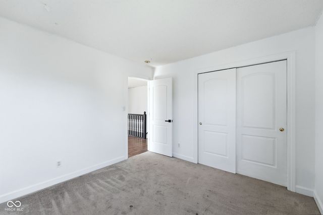 9704 Gull Lake Drive, Indianapolis, IN 46239