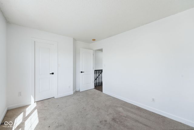 9704 Gull Lake Drive, Indianapolis, IN 46239