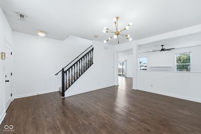 9704 Gull Lake Drive, Indianapolis, IN 46239