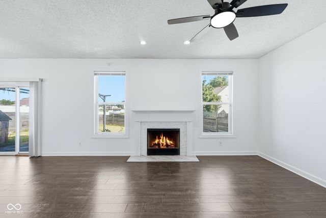 9704 Gull Lake Drive, Indianapolis, IN 46239