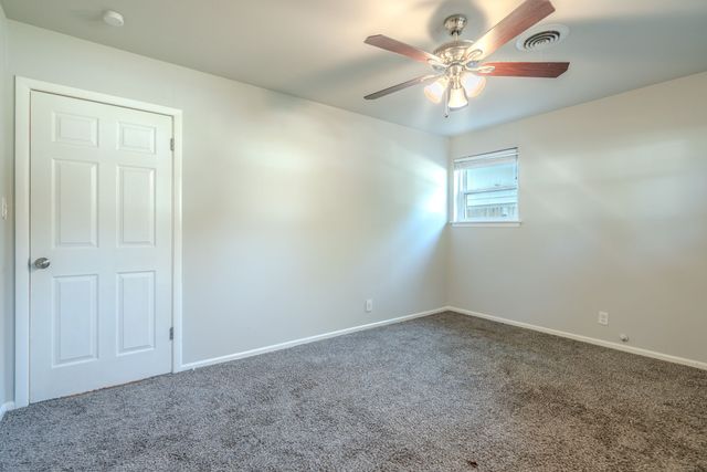6025 Wester Avenue, Fort Worth, TX 76133